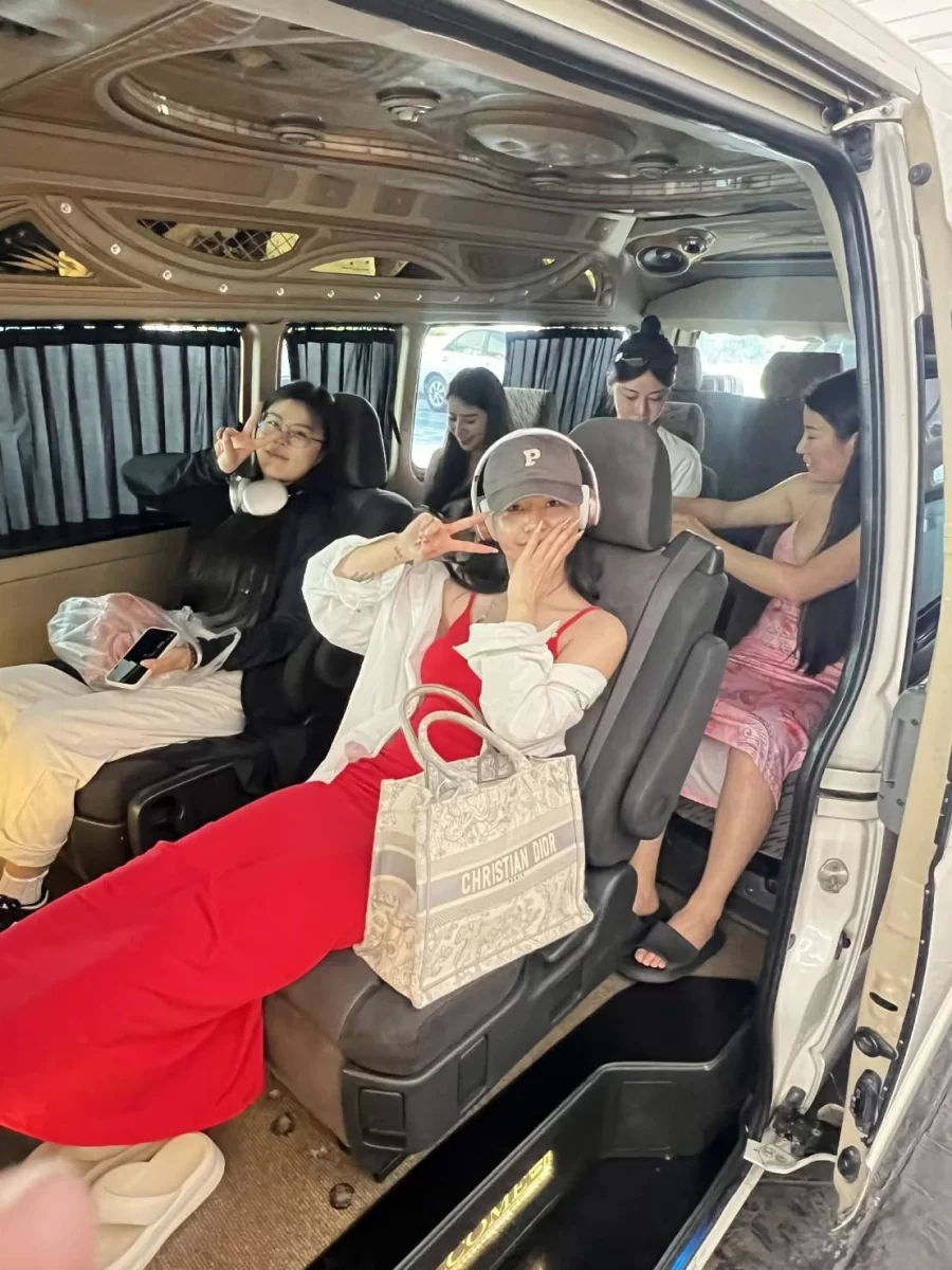 เช่ารถตู้พร้อมคนขับบางกะปิ