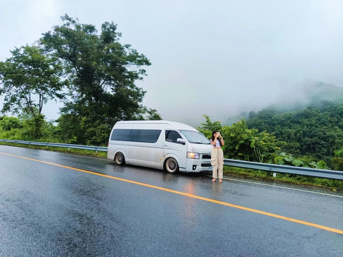 เช่ารถตู้พร้อมคนขับจอมเทียน